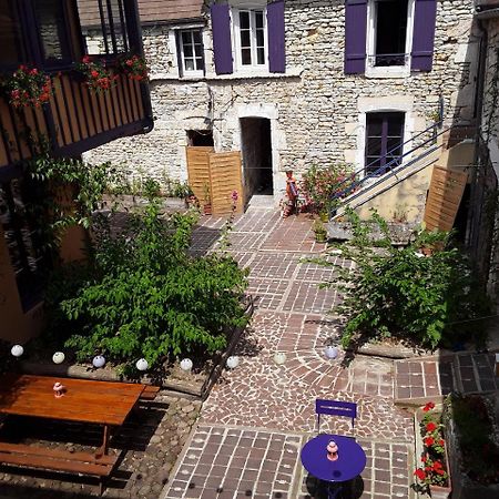 Chambres D'Hotes Les Coutas Mailly-la-Ville Екстер'єр фото
