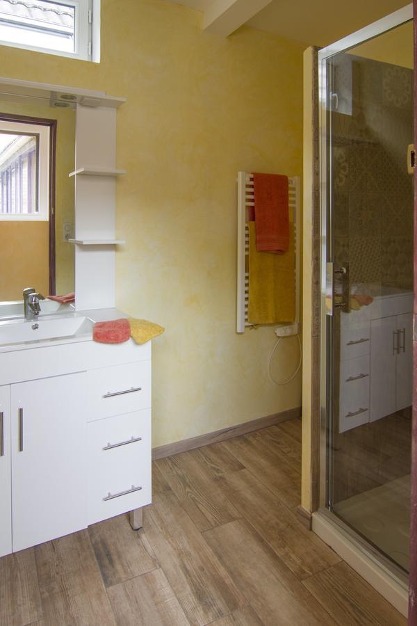 Chambres D'Hotes Les Coutas Mailly-la-Ville Екстер'єр фото
