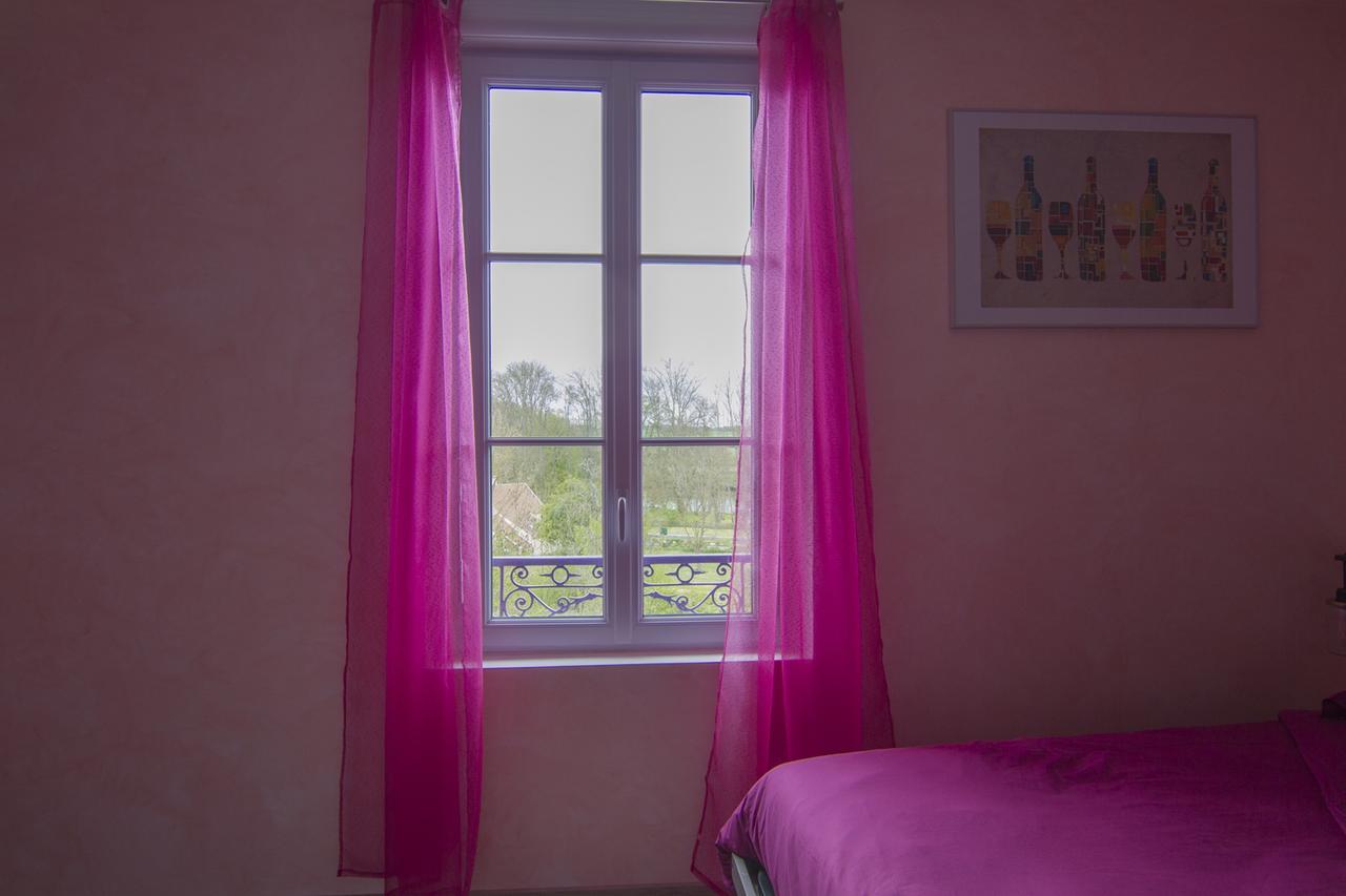 Chambres D'Hotes Les Coutas Mailly-la-Ville Екстер'єр фото