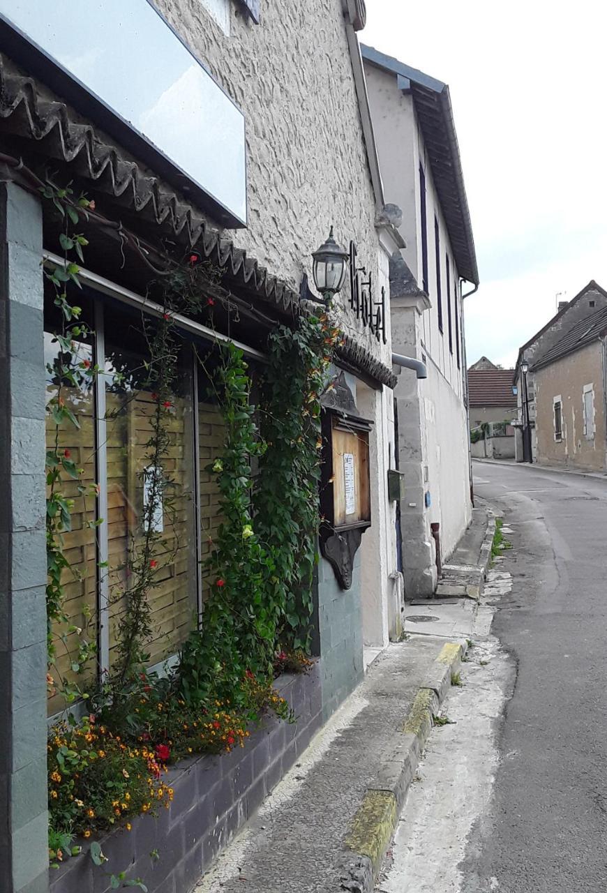 Chambres D'Hotes Les Coutas Mailly-la-Ville Екстер'єр фото